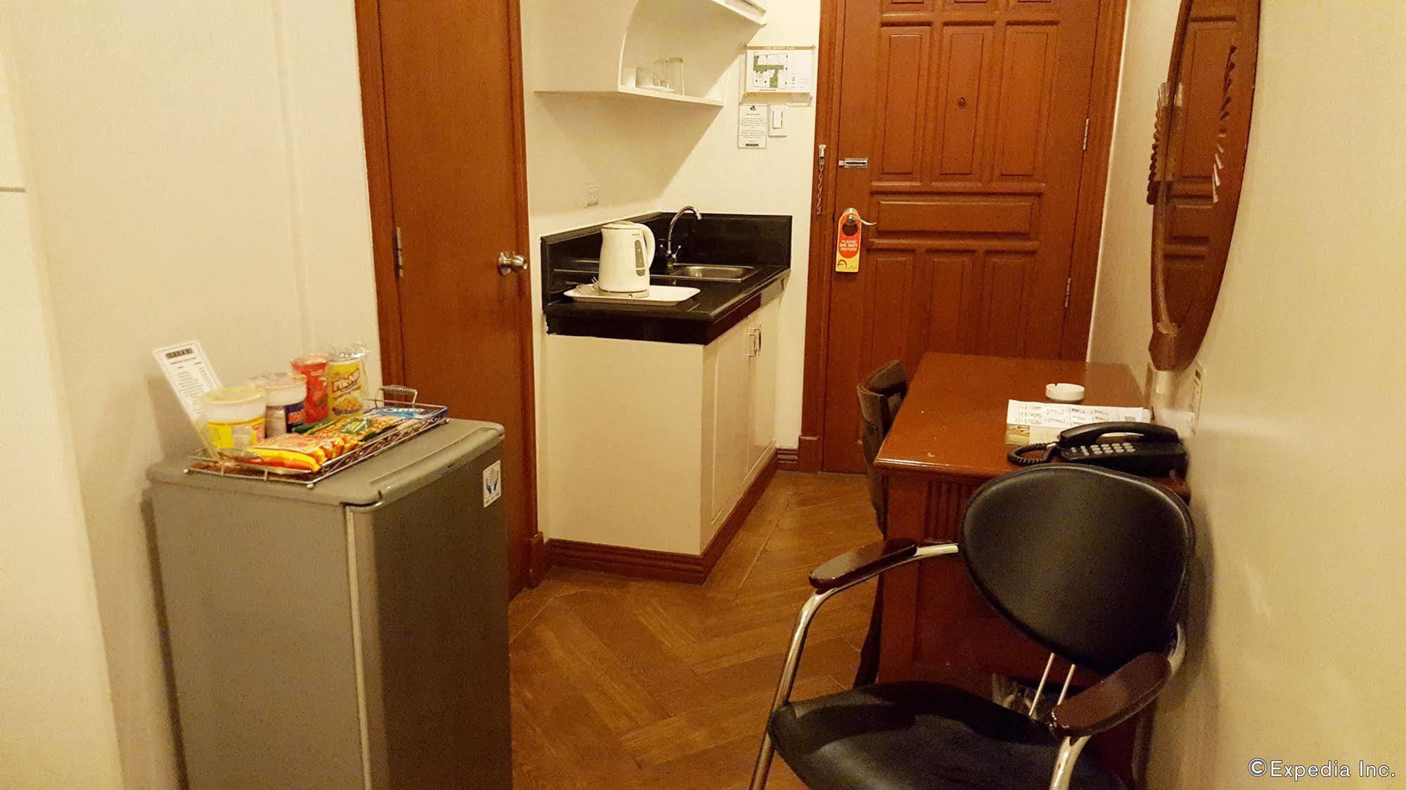 Avitel Hotel San Pedro Makati Eksteriør billede